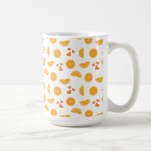 Orangefarbene Scheiben und Herz Kaffeetasse