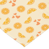 Orangefarbene Scheiben und Herz Kurzer Tischläufer (Ecke)