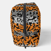 Orangefarbene schwarz pixelförmige Streifen Waschbeutel (Rechts)
