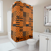 Orangefarbene schwarze gemischte Muster - Designmu Duschvorhang (Beispiel)