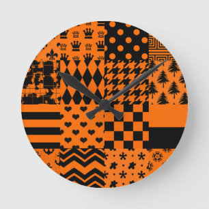 Orangefarbene schwarze gemischte Muster - Designmu Runde Wanduhr