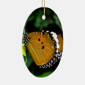 Orangefarbene, schwarze und weiße Schmetterlinge a Keramikornament (Rechts)