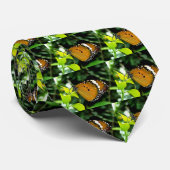 Orangefarbene, schwarze und weiße Schmetterlinge a Krawatte (Gerollt)