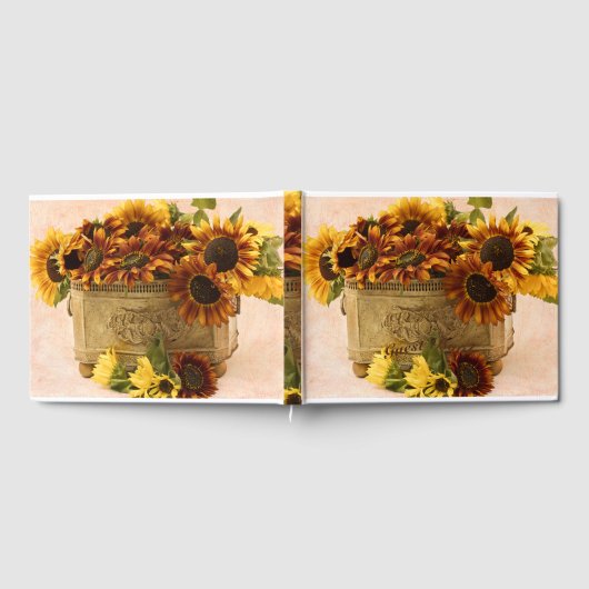 Orangefarbene Sonnenblumen im Körbchen Gästebuch (Voll)