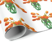 Orangefarbene Tulips in Vase auf weißem Umschlagpa Geschenkpapier (Rolleneckpunkt)