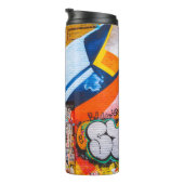 Orangefarbene und blaue Graffiti Thermosbecher (Nach rechts gedreht)