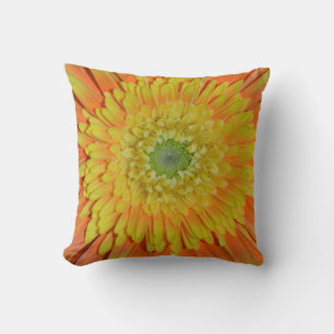Orangefarbene und gelbe Blume Kissen