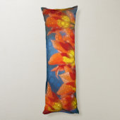 Orangefarbene und gelbe Tulpen Seitenschläferkissen (Rückseite (Vertikal))