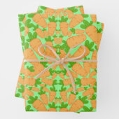 Orangefarbene und grüne Karotten Geschenkpapier Set (Beispiel)