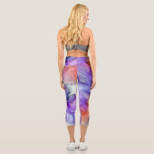 Orangefarbene und Lila Alkoholtinte Abstrakt Capri Leggings (Rückseite)