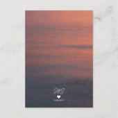Orangefarbene und Lila Sonnenuntergänge über dem F Begleitkarte (Rückseite)