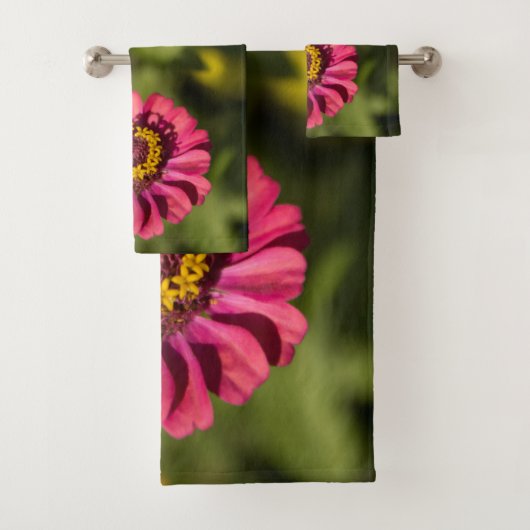 Orangefarbene und rosa Zinnia in Blüte Badhandtuch Set (Insitu)