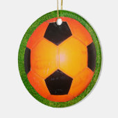 Orangefarbene und schwarze Fußball-Ball Keramik Ornament (Links)
