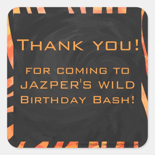 Orangefarbene und schwarze Zebra-Monogramm Quadratischer Aufkleber (Vorderseite)