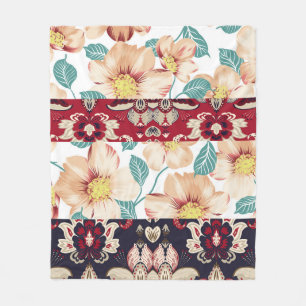 Orangefarbene Vintage Blume mit nahtlosem Pisleybo Fleecedecke