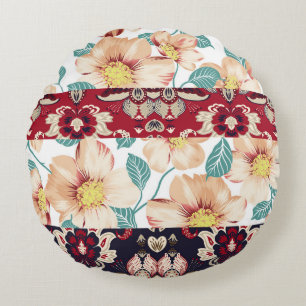 Orangefarbene Vintage Blume mit nahtlosem Pisleybo Rundes Kissen