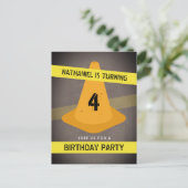 Orangefarbene Vorsichtsbandkonstruktion Geburtstag Einladungspostkarte (Stehend Vorderseite)