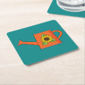 Orangefarbene Wasserdose mit Sonnenblumen Rechteckiger Pappuntersetzer (angewinkelt)