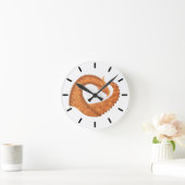 Orangefarbener Herzdrache in Weiß Runde Wanduhr (Zuhause)