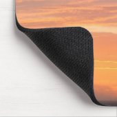 Orangefarbener Himmel Mousepad (Ecke)