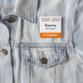 Orangefarbener Namensschild-Button für Schüler mit Button (Beispiel)