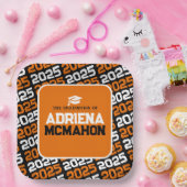 Orangefarbener Personalisierter Abschluss Pappteller (Party)