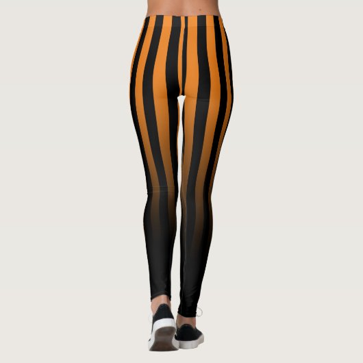 Orangefarbener schwarzer Streifen wird bis schwarz Leggings (Rückseite)