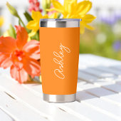 Orangefarbener Text Eleganwasser Flasche