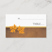 Orangefarbenes Ahorn-Blätter auf brauner Hochzeits Platzkarte (Rückseite)