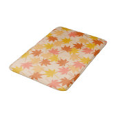 Orangefarbenes botanisches Ahornmuster Blätter Pat Badematte (Schrägansicht)