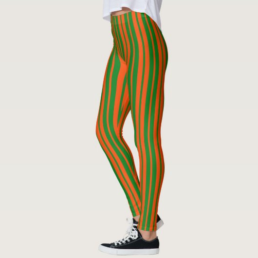 Orangefarbenes Design der Streifen Leggings