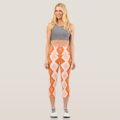 Orangefarbenes Diamantmuster Capri Leggings (Vorderseite)