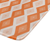 Orangefarbenes Diamantmuster Schneidebrett (Ecke)