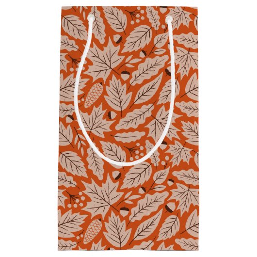 Orangefarbenes Herbstlaub- und Acornmuster Kleine Geschenktüte (Vorderseite)