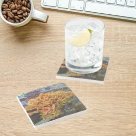 Orangefarbenes Huhn im Wald Pilz Steinuntersetzer