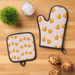 Orangefarbenes Kürbiskopfmuster Ofenhandschuh & Topflappen-Set