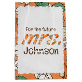 Orangefarbenes Muster für MRS. Mittlere Geschenktüte (Vorderseite)