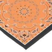 Orangefarbenes orientalisches Design Kurzer Tischläufer (Ecke)
