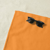 Orangefarbenes Personalisiertes Mongram Badetuch (Beispiel)