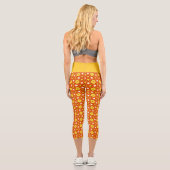 Orangefarbenes Quadrat- und Dreiecksgeflecht-naive Capri Leggings