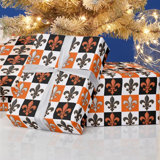 Orangefarbenes Schwarz-weißes Fleur-de-lis-Design Geschenkpapier