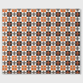 Orangefarbenes Schwarz-weißes Fleur-de-lis-Design Geschenkpapier (Flach)