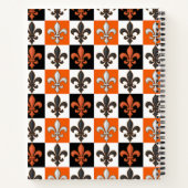 Orangefarbenes Schwarz-weißes Fleur-de-lis-Design Notizblock (Rückseite)
