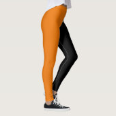 Orangefarbenes Schwarz, zwei Tone, Halbfarbigkeit Leggings (Rechts)