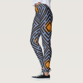 Orangefarbenes schwarzes Labyrinth-Muster - benutz Leggings (Links)