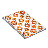 Orangefarbenes und braunes Quilmuster-Notebook Notizblock (Rechte Seite)