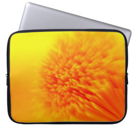 Orangefarbenes und gelbes Muster auf der Notebookh Laptopschutzhülle