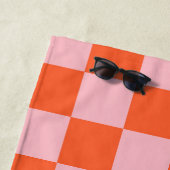 Orangefarbenes und rosafarbenes Prüfmuster Strandtuch (Beispiel)