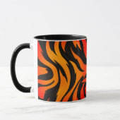 Orangefarbenes und schwarzes Design Tasse (Links)
