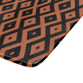 Orangefarbenes und schwarzes Diamantmuster Schneidebrett (Ecke)